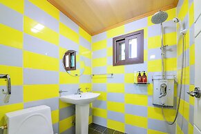 Samcheok Duelkkot Pension