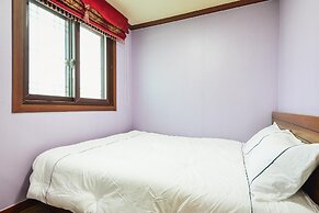 Samcheok Duelkkot Pension