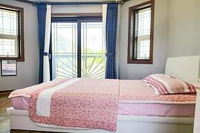 Samcheok Duelkkot Pension