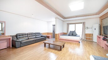 Gyeongju Pension ING