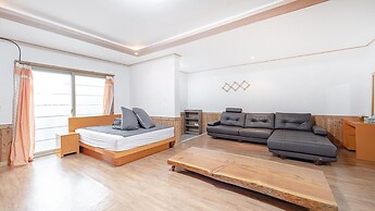 Gyeongju Pension ING