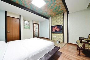 Gangneung Sanho Pension