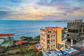 Jeju View Of Sea Pension