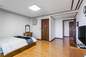 Jeju View Of Sea Pension