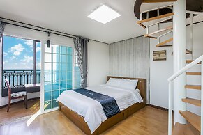 Jeju View Of Sea Pension