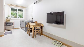 Gapyeong Two Dog Place Pension