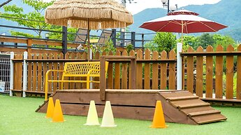Gapyeong Two Dog Place Pension