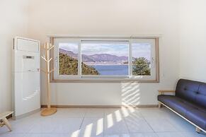 Yeosu Healling Spa Pension