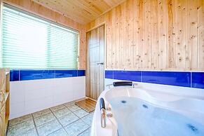 Yeosu Healling Spa Pension