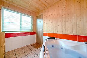 Yeosu Healling Spa Pension