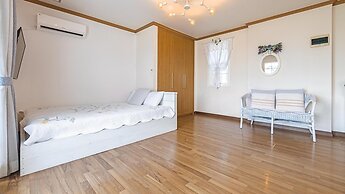 Ganghwa Haemaru Pension