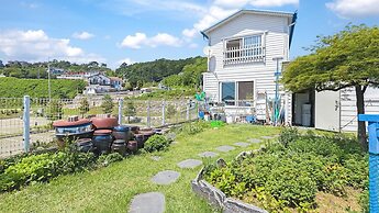 Ganghwa Haemaru Pension