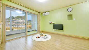 Samcheok Haemaru Pension