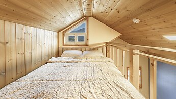 Gapyeong Areummaru Pension