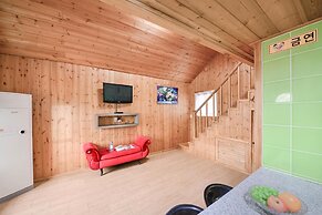 Gapyeong Areummaru Pension