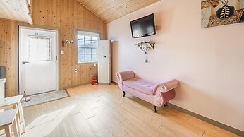 Gapyeong Areummaru Pension