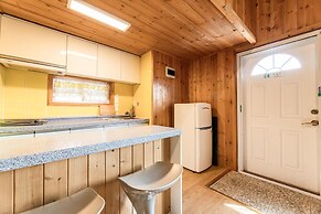 Gapyeong Areummaru Pension