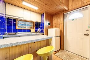 Gapyeong Areummaru Pension