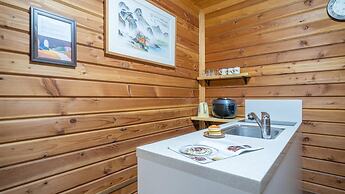 Hwacheon Parprika Yellow Pension