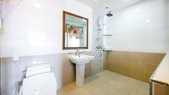 Yeosu King Pension Tel