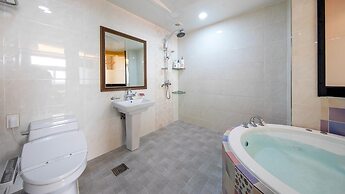 Yeosu King Pension Tel