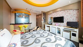 Yeosu King Pension Tel