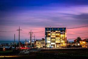 Seogwipo J Cube Pension