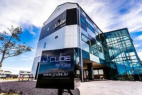 Seogwipo J Cube Pension