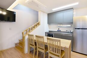 Jeju la Cour Pension