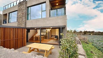 Jeju la Cour Pension