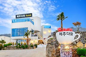 Seogwipo Dawa Pool Villa Pension