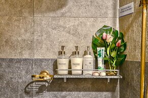 Seogwipo Dawa Pool Villa Pension