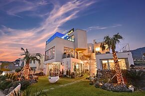 Seogwipo Dawa Pool Villa Pension