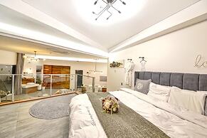 Seogwipo Dawa Pool Villa Pension