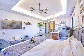 Seogwipo Dawa Pool Villa Pension