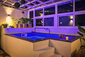 Seogwipo Dawa Pool Villa Pension