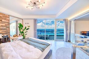 Seogwipo Dawa Pool Villa Pension