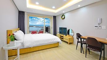 Seogwipo Daepyeong Olleh Pension