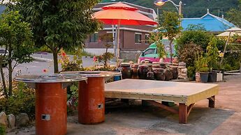 Samcheok Sol Beach Pension