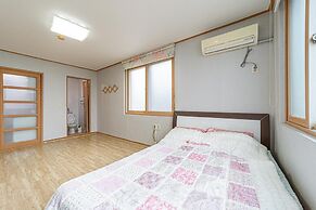 Samcheok Sol Beach Pension