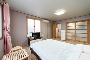 Samcheok Sol Beach Pension