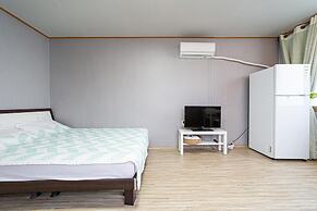 Samcheok Sol Beach Pension