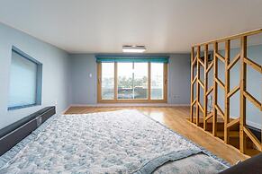 Samcheok Sol Beach Pension