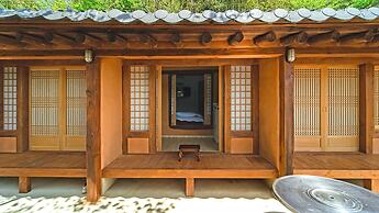 Gyeongju Seokgulam Pension