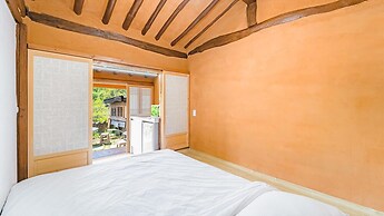 Gyeongju Seokgulam Pension