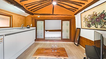 Gyeongju Seokgulam Pension