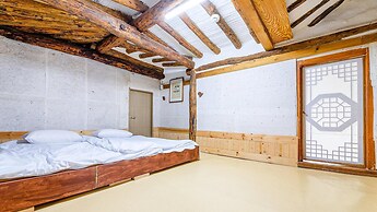 Gyeongju Seokgulam Pension