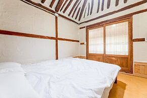 Gyeongju Seokgulam Pension