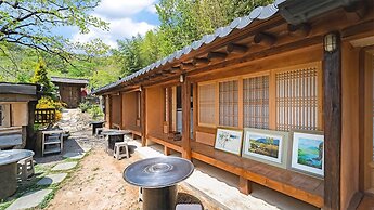 Gyeongju Seokgulam Pension