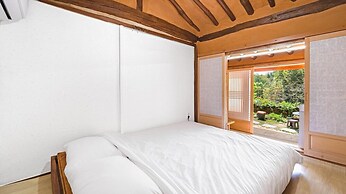 Gyeongju Seokgulam Pension